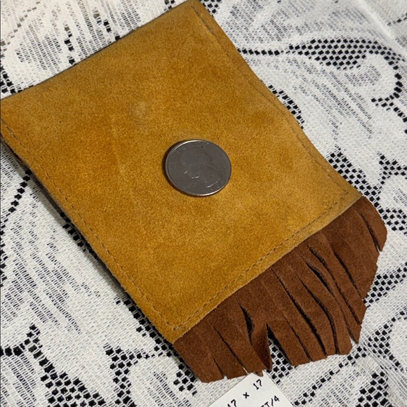 Vintage Leather Pouch with Beaded Design and Fringe - Picture 8 of 8